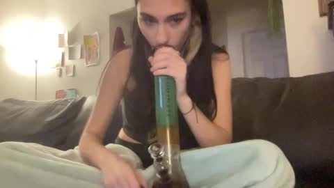 Snapshot of kathiscute chatting on 10-11-25, 07:40 Kathryn online show from 10-11-25, 07:40