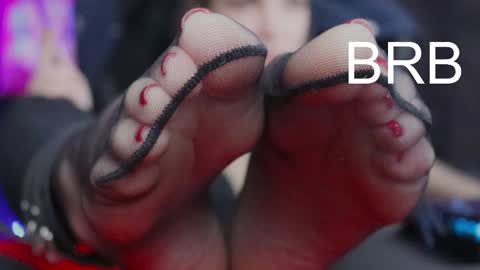 kathleen_frost online show from 12-17-24, 10:12