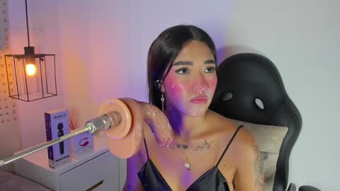 Snapshot of kathy_naughty1 chatting on 01-11-25, 02:58 Khaty online show from 01-11-25, 02:58