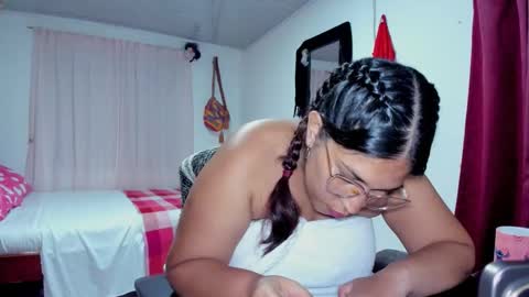 Kathye online show from 10-16-25, 02:56