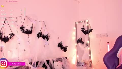 Katherine online show from 10-26-25, 01:06