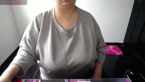 Snapshot of kathybigboobsbbw_ chatting on 01-25-25, 06:13 kathybigboobsbbw_ online show from 01-25-25, 06:13