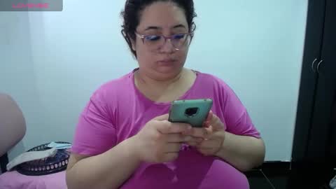 Snapshot of kathybigboobsbbw_ chatting on 02-11-25, 03:08 kathybigboobsbbw_ online show from 02-11-25, 03:08