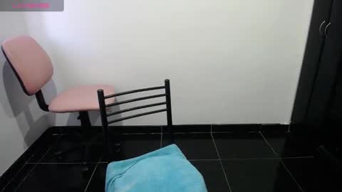 Snapshot of kathybigboobsbbw_ chatting on 03-03-25, 10:20 kathybigboobsbbw_ online show from 03-03-25, 10:20