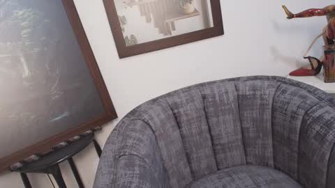 Snapshot of katia_12_ chatting on 02-26-25, 03:42 katia_12_ online show from 02-26-25, 03:42