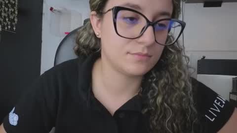 Khaterine online show from 10-20-25, 10:21