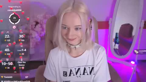 Katia  online show from 11-14-25, 06:23