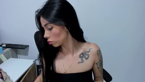 Katia  online show from 03-27-26, 04:07