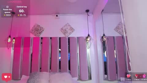 KATIA  online show from 11-18-25, 12:20