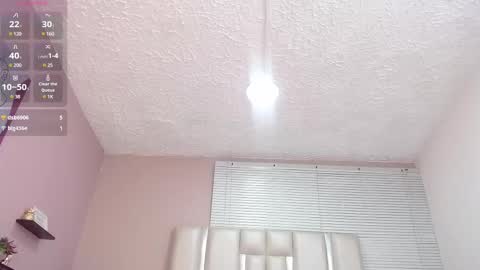 Snapshot of katiafosterr chatting on 03-04-25, 03:48 Katia Foster online show from 03-04-25, 03:48