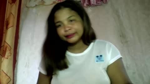 Snapshot of katibeauty00 chatting on 01-15-26, 07:35 katibeauty00 online show from 01-15-26, 07:35