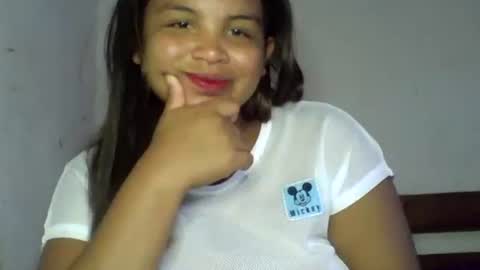 Snapshot of katibeauty00 chatting on 02-23-26, 08:01 katibeauty00 online show from 02-23-26, 08:01