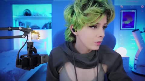 Snapshot of katie_cutie_ts chatting on 03-11-25, 05:13 Katie online show from 03-11-25, 05:13