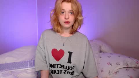 Katie Deville online show from 10-09-25, 05:22