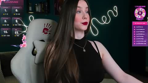 Katie online show from 10-20-25, 02:01