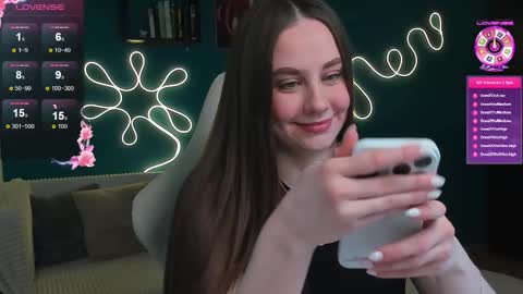 Snapshot of katie_taylorr chatting on 02-06-26, 11:30 Katie online show from 02-06-26, 11:30