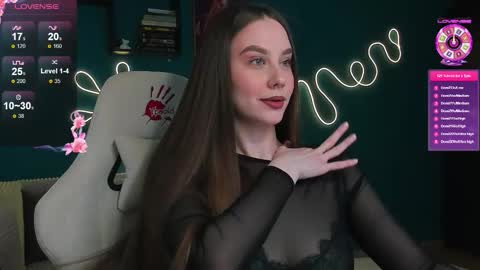 Snapshot of katie_taylorr chatting on 03-06-26, 09:11 Katie online show from 03-06-26, 09:11