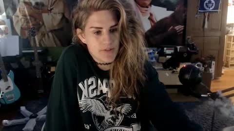 Katie online show from 10-17-25, 06:27