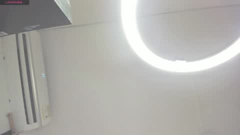 Snapshot of katitaluxury_hot chatting on 04-28-26, 10:48 katitaluxury_hot online show from 04-28-26, 10:48