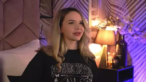 KatJolie online show from 02-11-26, 08:36