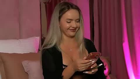 KatJolie online show from 07-06-26, 07:05