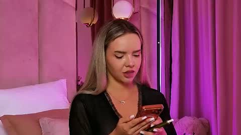 KatJolie online show from 07-11-26, 07:27