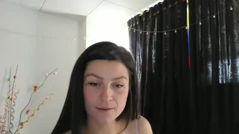 katalina online show from 02-14-25, 06:29