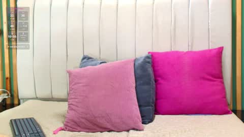 K A T L Y N  online show from 02-04-25, 07:11