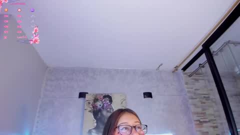 Snapshot of katniss_lovee_ chatting on 09-18-25, 06:37 .... Katniss .... online show from 09-18-25, 06:37