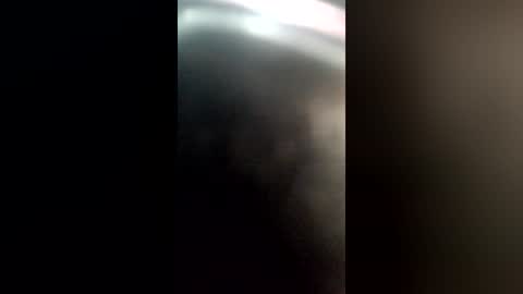 EMO online show from 06-15-26, 01:46
