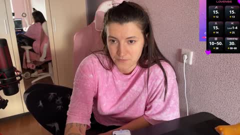 Snapshot of katrin_kristal chatting on 01-24-25, 09:28 naked in pvt show 100 tk online show from 01-24-25, 09:28