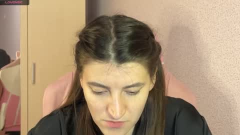 Snapshot of katrin_kristal chatting on 02-13-25, 03:24 naked in pvt show 100 tk online show from 02-13-25, 03:24