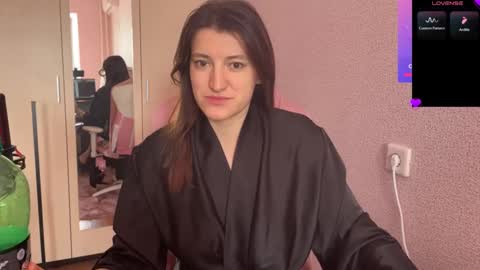 Snapshot of katrin_kristal chatting on 02-21-25, 09:45 naked in pvt show 100 tk online show from 02-21-25, 09:45