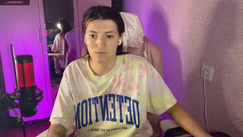 Snapshot of katrin_kristal chatting on 03-04-25, 09:22 naked in pvt show 100 tk online show from 03-04-25, 09:22