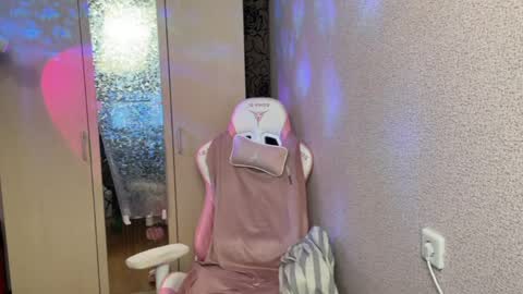   naked in pvt show 100 tk online show from 04-25-26, 04:26