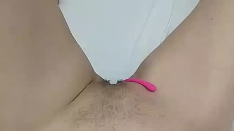 Snapshot of katrinna_arinna chatting on 01-04-25, 07:44 katrina dont forget to give me thumbs up online show from 01-04-25, 07:44