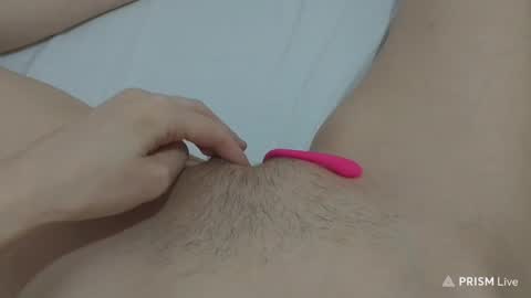 Snapshot of katrinna_arinna chatting on 01-10-25, 05:58 katrina dont forget to give me thumbs up online show from 01-10-25, 05:58