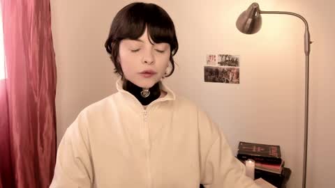 katsuro online show from 03-07-25, 07:05