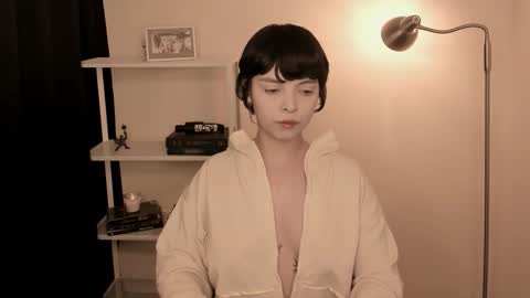 katsuro online show from 10-18-25, 09:59