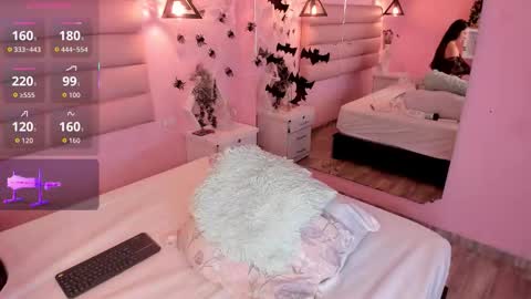 Snapshot of katta_giil chatting on 10-24-25, 01:18 Katta online show from 10-24-25, 01:18