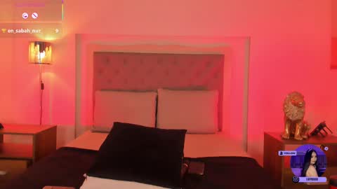 katte_hood_ online show from 03-07-25, 07:41