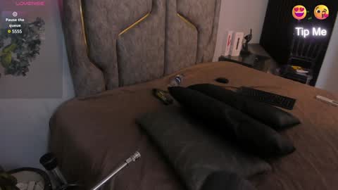 Katerine online show from 02-09-25, 03:43