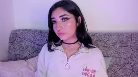 Snapshot of kattengel_ chatting on 05-22-26, 11:10 Kat online show from 05-22-26, 11:10