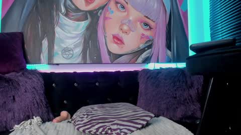 Katiia online show from 01-15-25, 06:12