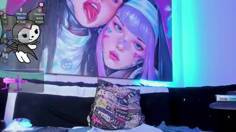 Katiia online show from 10-27-25, 09:52