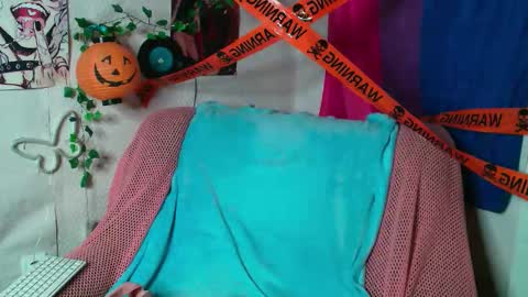 Katti online show from 10-26-25, 06:14