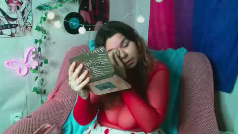 Katti online show from 12-16-25, 11:48