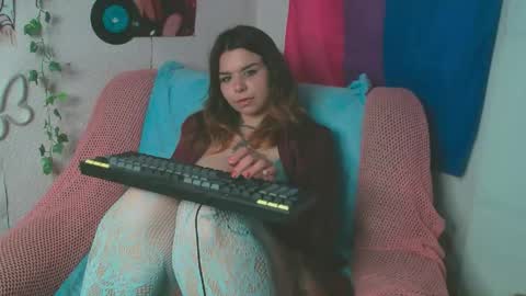 Katti online show from 04-14-26, 04:35