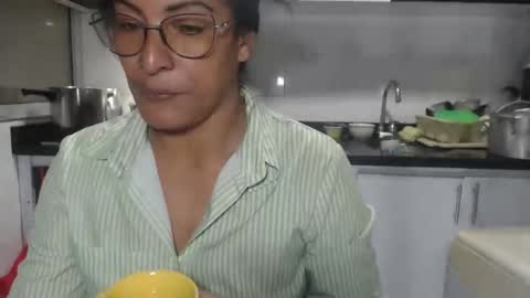 KattleyaGrey online show from 10-08-25, 12:03