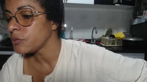 Snapshot of kattleyagray chatting on 01-05-26, 06:44 KattleyaGrey online show from 01-05-26, 06:44